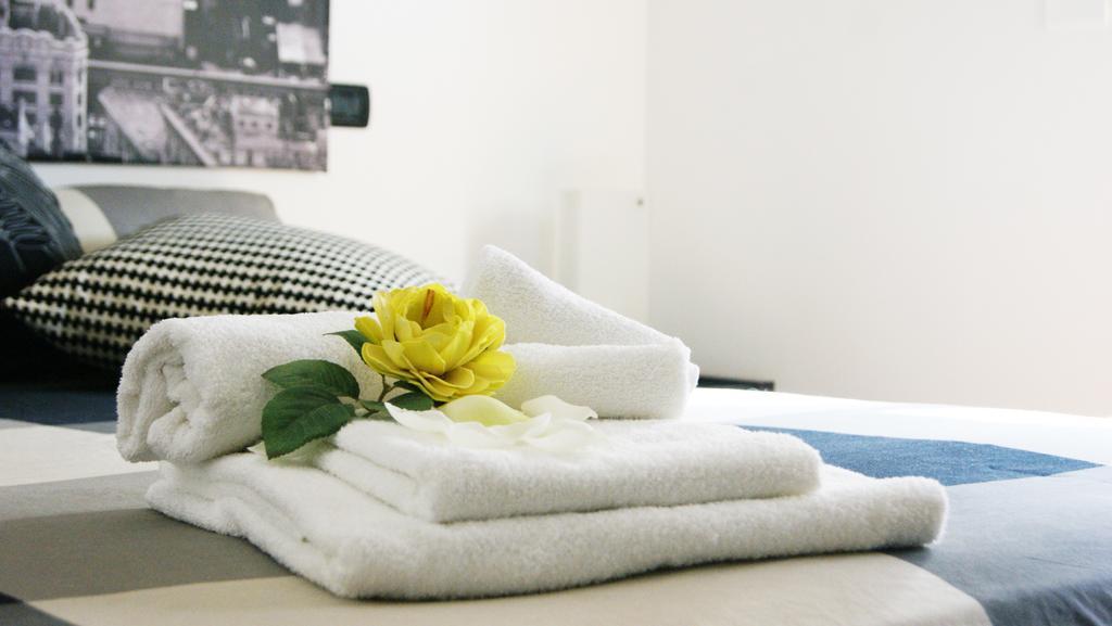 Apartment Sweet *