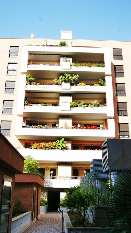 Apartment Sweet